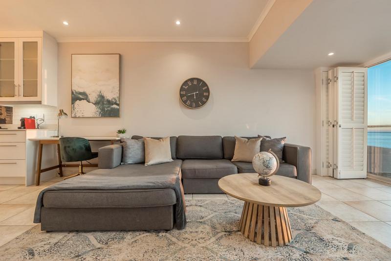 To Let 2 Bedroom Property for Rent in Camps Bay Western Cape